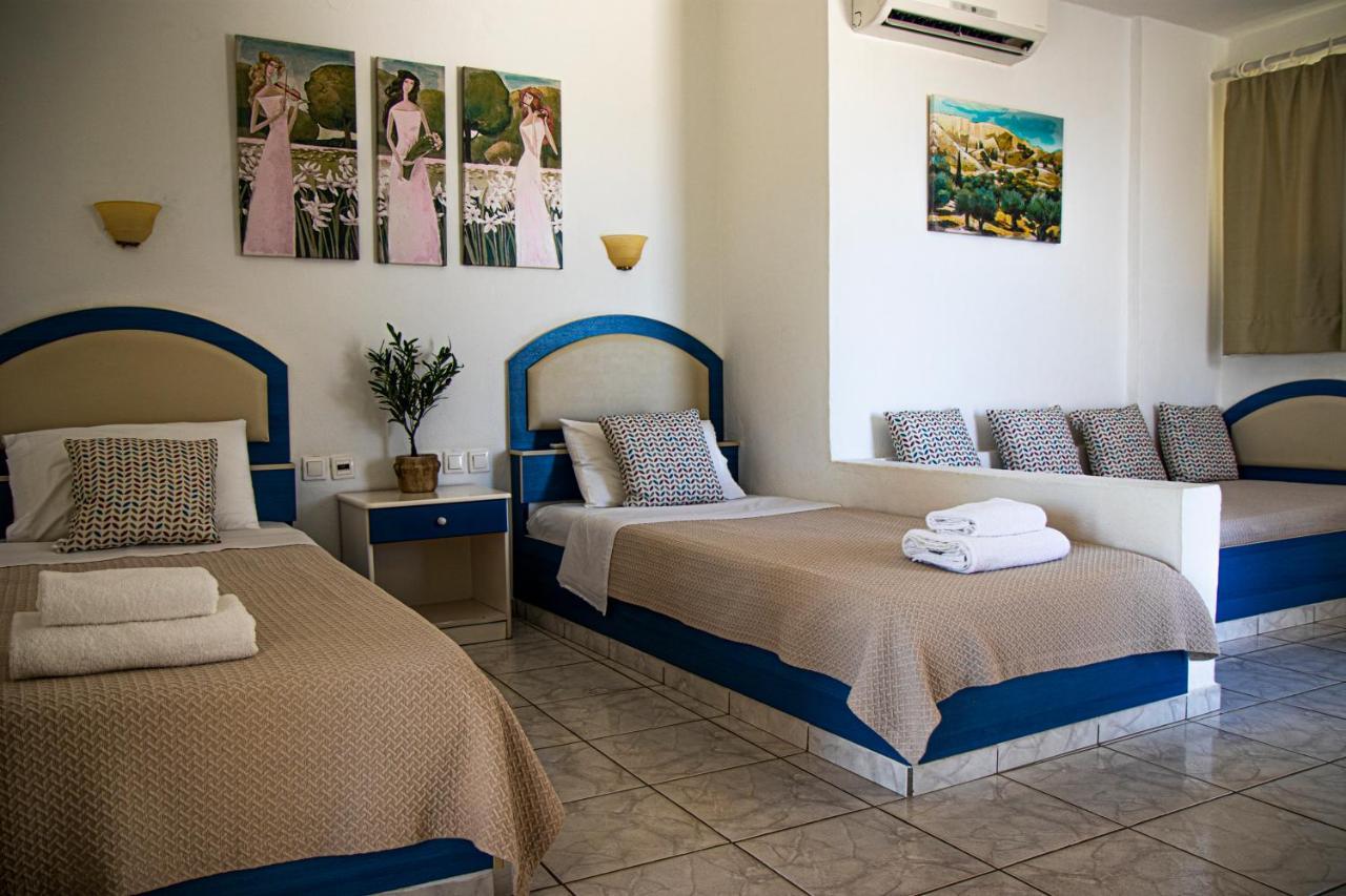 Castri Village Hotel Palekastro Exterior photo