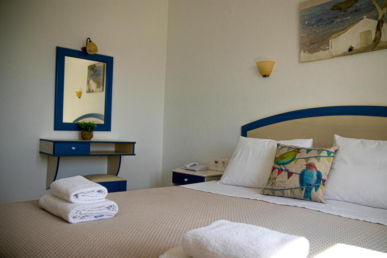 Castri Village Hotel Palekastro Exterior photo
