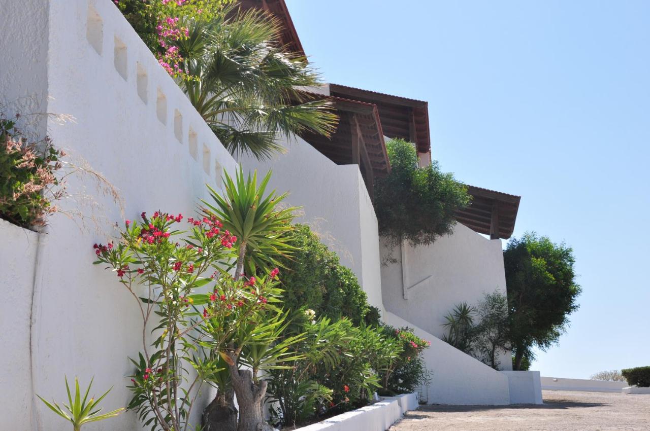 Castri Village Hotel Palekastro Exterior photo