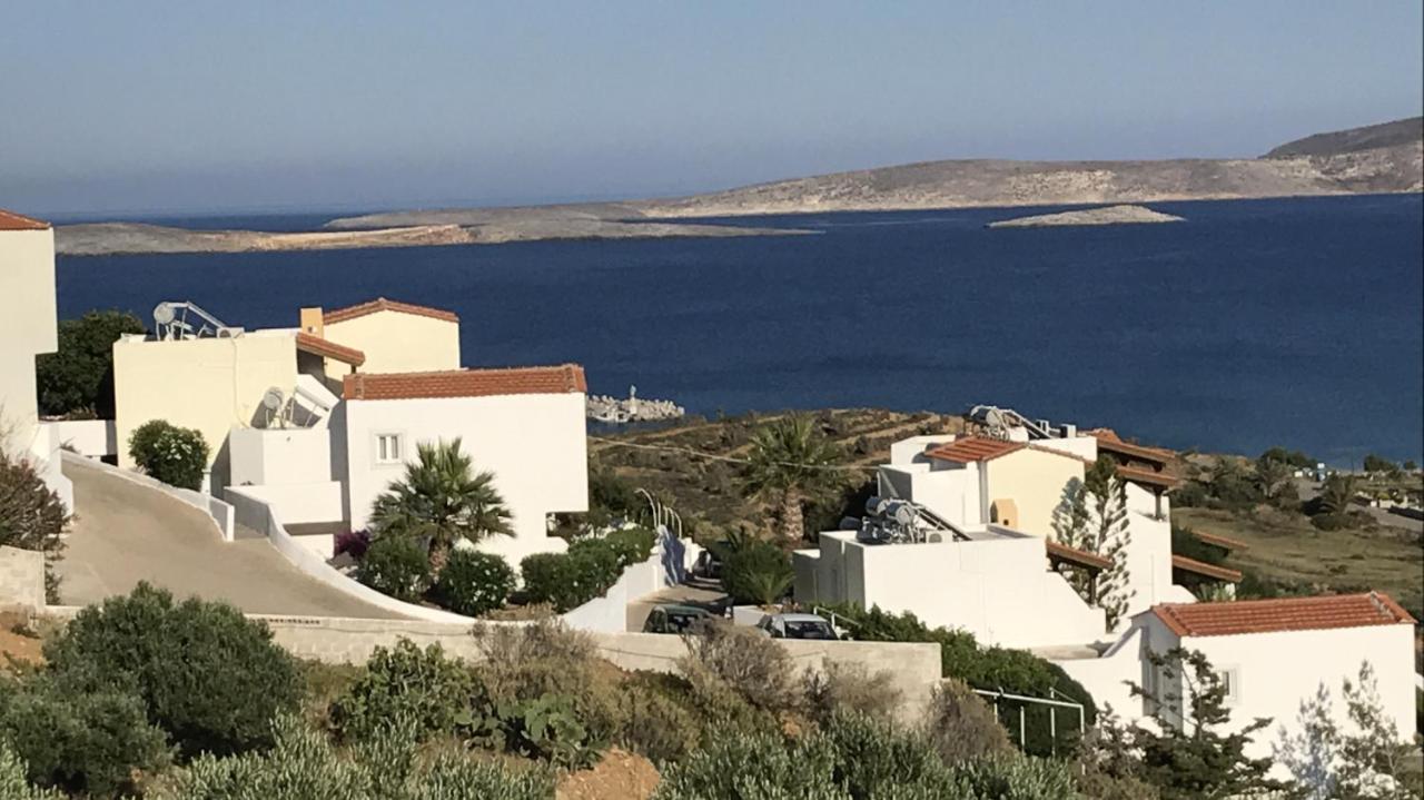 Castri Village Hotel Palekastro Exterior photo