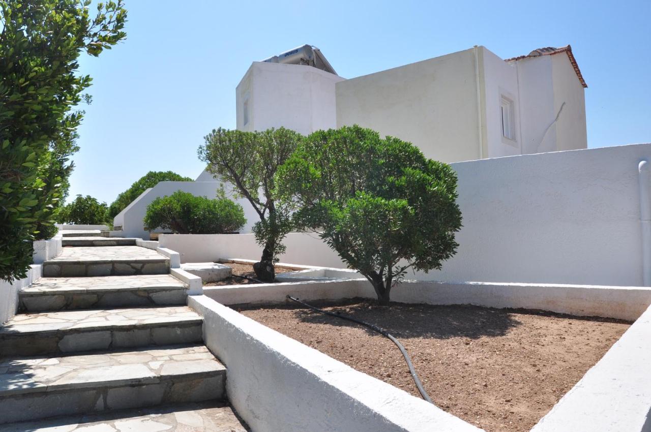 Castri Village Hotel Palekastro Exterior photo