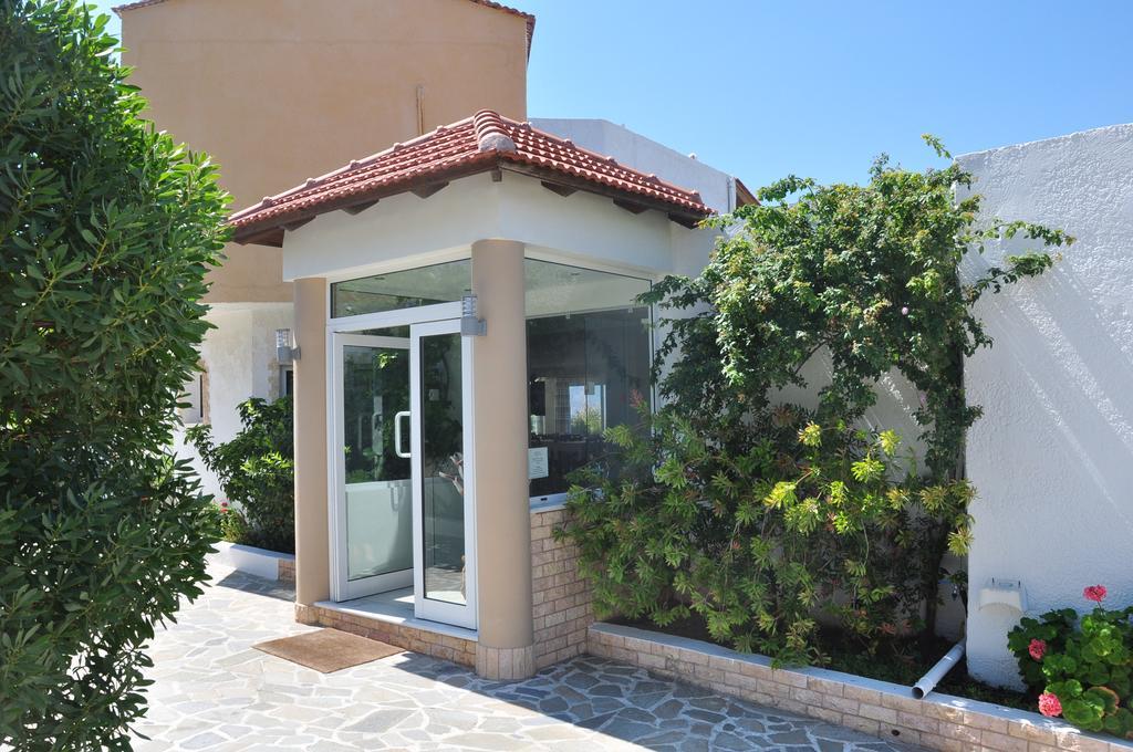 Castri Village Hotel Palekastro Exterior photo